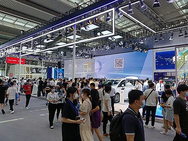 Las exportaciones de automóviles chinos se han disparado hasta situarse a la cabeza del mundo